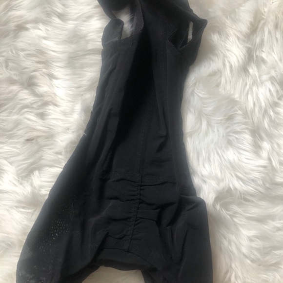 Body Magic - Picture 4 of 8